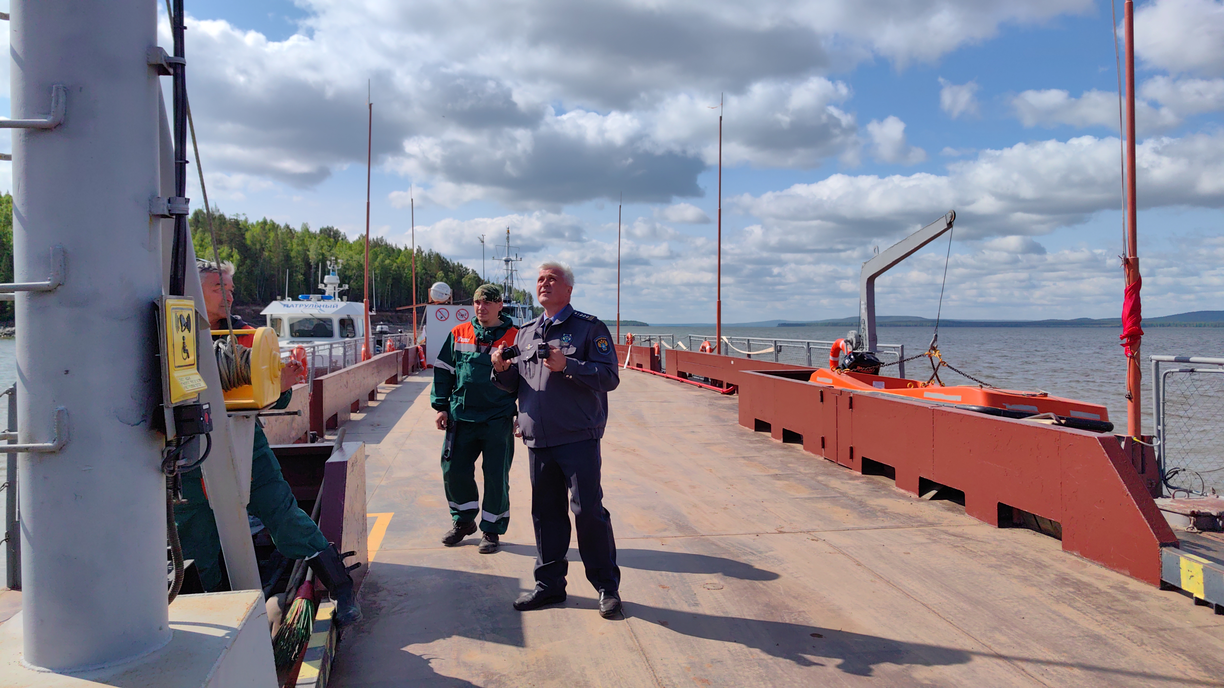 Проведены рейдовые мероприятия на Братском водохранилище